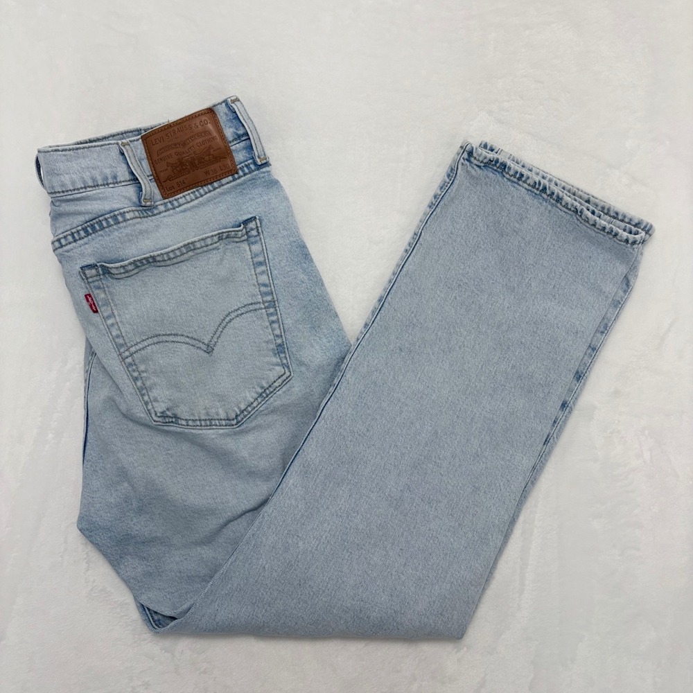 Levi's 514 Straight Fit Jeans Men's 38x30 Light Wash Blue Denim (Actual 37x27.5)